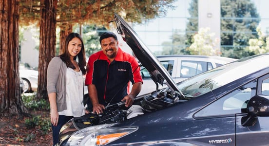 Photo of YourMechanic customer and mechanic