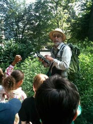 Brill Giving a Tour to Children Brill Giving a Tour to Children