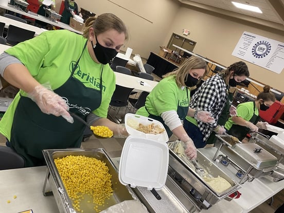 Picture from Veridian Credit Union's Thanksgiving meal giveaway Picture from Veridian Credit Union's Thanksgiving meal giveaway
