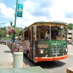 Gatlinburg Trolleys