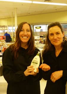 Photo of Melanie Lockert Dear Debt Brand Ambassador Photo of Melanie Lockert Dear Debt Brand Ambassador