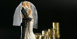 Merged Finances Linked to Stronger Relationships
