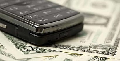 How Does Your Cell Phone Affect Your Credit