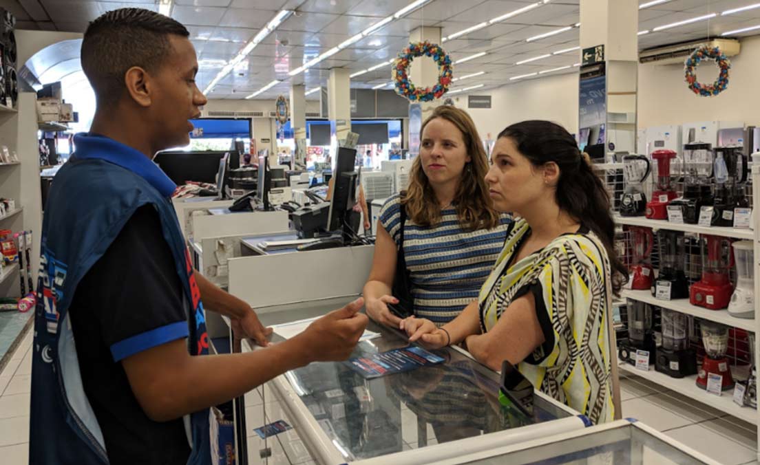Photo of Airfox customers at a Casas Bahia location in Brazil. Photo of Airfox customers at a Casas Bahia location in Brazil.