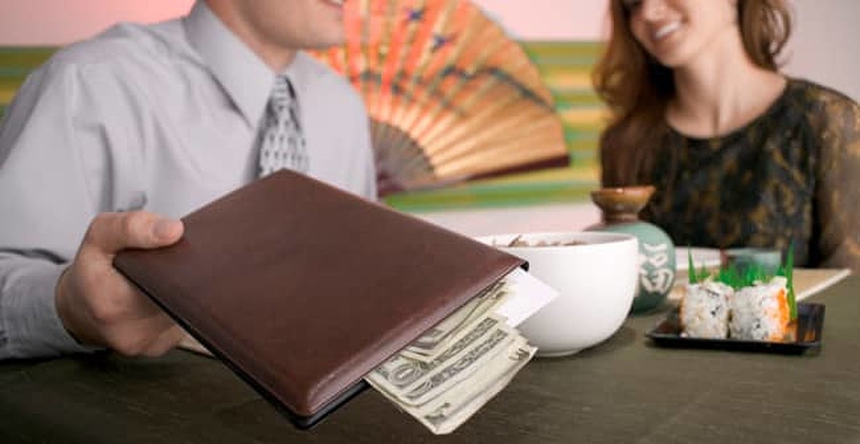 Dealing with Financial Peer Pressure Dealing with Financial Peer Pressure